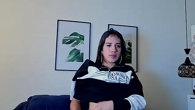 zoevg online show from February 2026 12:06:01 PM