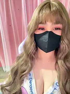 Snapshot of -Violet-t chatting on January 2026 02:19:01 PM -Violet-t online show from January 2026 02:19:01 PM