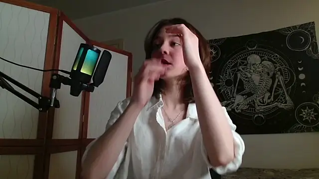 Snapshot of Mysterious_Toy chatting on February 2026 04:44:01 PM Mysterious Toy online show from February 2026 04:44:01 PM