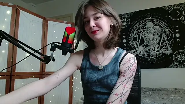 Snapshot of Mysterious_Toy chatting on February 2026 04:38:02 PM Mysterious Toy online show from February 2026 04:38:02 PM