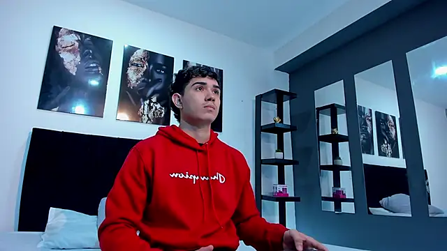 Alejo Grey online show from January 2026 12:33:02 PM