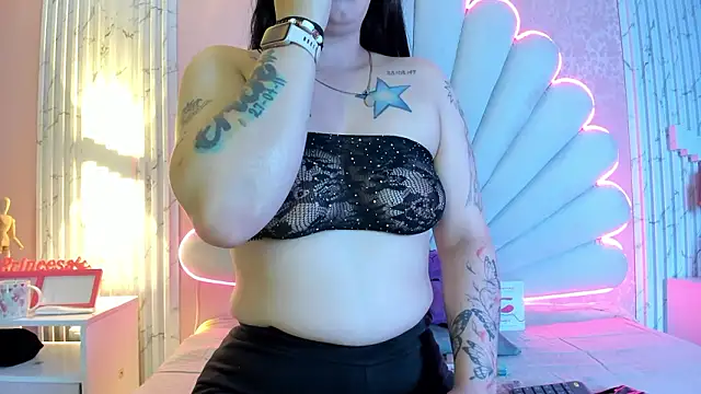 Snapshot of Scaarlett_prince chatting on February 2026 02:56:02 PM Scaarlett prince online show from February 2026 02:56:02 PM