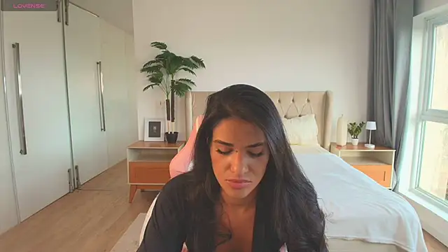 Snapshot of Maxine_Spencer chatting on March 2026 07:42:01 PM Maxine Spencer online show from March 2026 07:42:01 PM