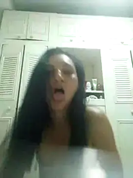 Snapshot of mariana_santacoloma chatting on May 2026 07:58:01 AM mariana santacoloma online show from May 2026 07:58:01 AM