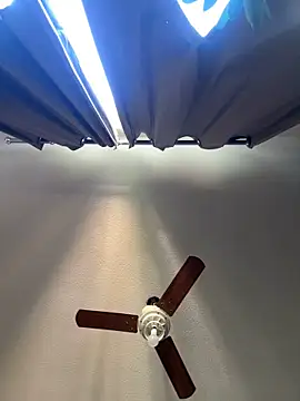 LorenzoBlack27 online show from March 2026 05:24:01 PM