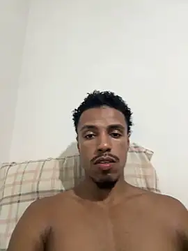 Snapshot of LorenzoBlack27 chatting on April 2026 11:19:02 PM LorenzoBlack27 online show from April 2026 11:19:02 PM
