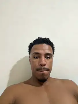 Snapshot of LorenzoBlack27 chatting on May 2026 03:15:01 AM LorenzoBlack27 online show from May 2026 03:15:01 AM