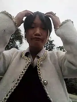 Snapshot of Hina2xx chatting on January 2026 03:00:02 AM Hina2xx online show from January 2026 03:00:02 AM