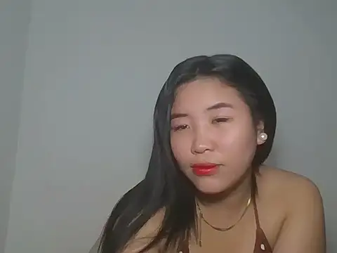 Snapshot of Zyeiii chatting on February 2026 04:49:02 PM Zyeiii online show from February 2026 04:49:02 PM