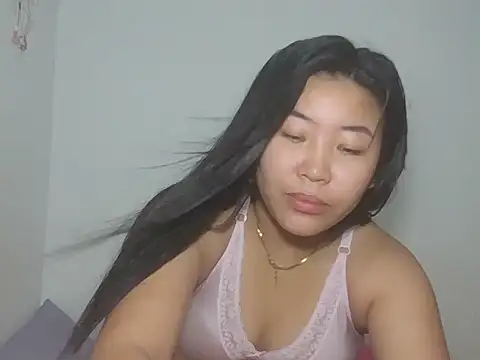 Snapshot of Zyeiii chatting on February 2026 07:38:01 AM Zyeiii online show from February 2026 07:38:01 AM