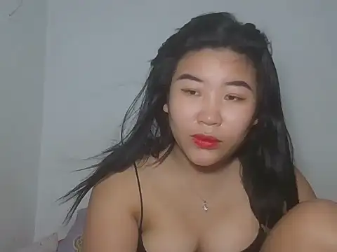 Snapshot of Zyeiii chatting on February 2026 05:33:01 PM Zyeiii online show from February 2026 05:33:01 PM