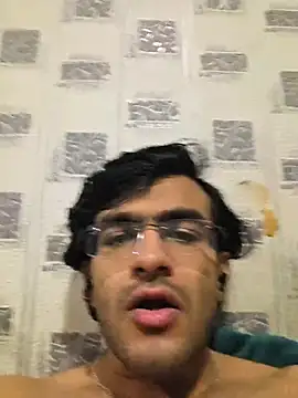 slutytwinkrna online show from January 2026 05:04:02 PM