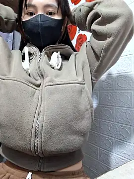 Snapshot of Adela-222 chatting on January 2026 09:55:02 AM Adela-222 online show from January 2026 09:55:02 AM