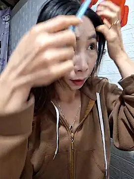 Snapshot of Adela-222 chatting on January 2026 01:33:02 AM Adela-222 online show from January 2026 01:33:02 AM