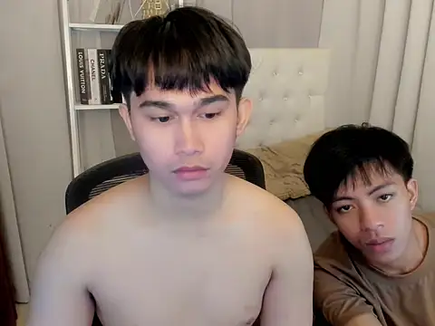 davincihugecock online show from February 2026 05:58:01 PM