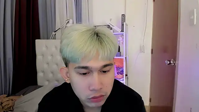 davincihugecock online show from April 2026 07:58:01 PM