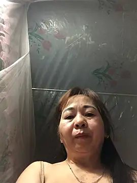 -Mery- online show from April 2026 07:40:02 PM