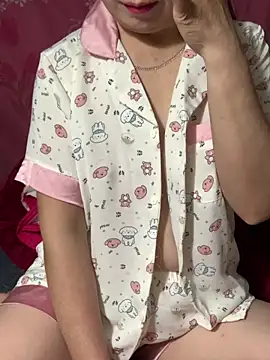 -Mery- online show from May 2026 06:27:01 PM