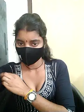 Snapshot of Erotic-Girl chatting on January 2026 07:46:02 AM Erotic-Girl online show from January 2026 07:46:02 AM