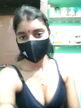 Snapshot of Erotic-Girl chatting on February 2026 05:49:02 PM Erotic-Girl online show from February 2026 05:49:02 PM