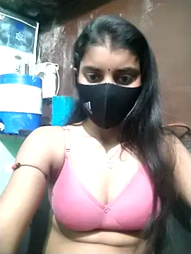 Snapshot of Erotic-Girl chatting on February 2026 06:01:02 PM Erotic-Girl online show from February 2026 06:01:02 PM