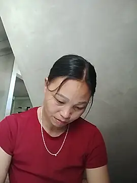 Snapshot of miray- chatting on May 2026 05:03:01 AM miray- online show from May 2026 05:03:01 AM