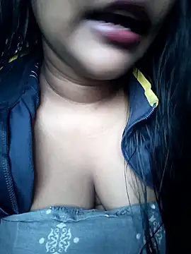 Snapshot of Desi_Nil_pori chatting on January 2026 09:25:02 AM Desi Nil pori online show from January 2026 09:25:02 AM