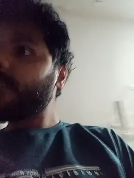 Snapshot of your_bad_boy0001 chatting on January 2026 08:40:01 AM your bad boy0001 online show from January 2026 08:40:01 AM