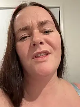carinabro10 online show from July 2026 08:39:02 AM