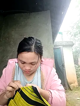 Snapshot of Chaomay_k9 chatting on February 2026 01:15:02 AM Chaomay k9 online show from February 2026 01:15:02 AM