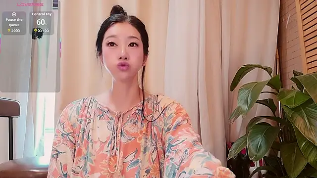 Snapshot of neinei_bao chatting on July 2026 12:26:02 AM neinei bao online show from July 2026 12:26:02 AM