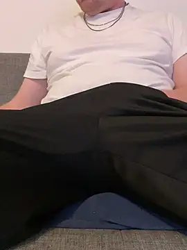 Fat  Slut online show from January 2026 04:00:01 PM