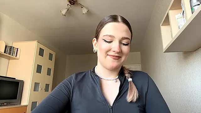 Snapshot of JammieMickiewicz chatting on March 2026 11:45:02 AM JammieMickiewicz online show from March 2026 11:45:02 AM