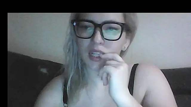 Dolce Tempt online show from February 2026 07:10:01 PM