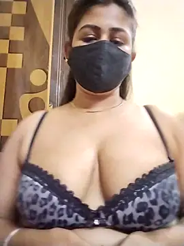 pinkihot23 online show from February 2026 04:17:01 PM