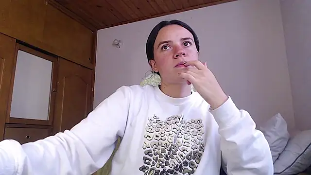 Shanel Lozano online show from March 2026 07:29:01 PM