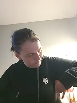 Snapshot of roksa2026 chatting on June 2026 09:20:01 AM roksa2026 online show from June 2026 09:20:01 AM