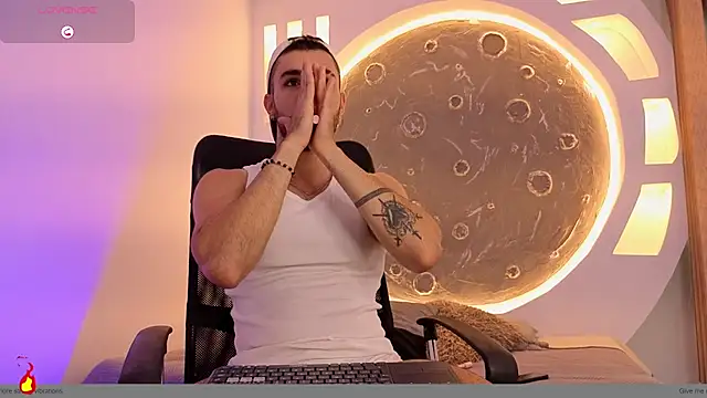Snapshot of Apolo_lux1 chatting on July 2026 08:35:01 PM Apolo lux1 online show from July 2026 08:35:01 PM