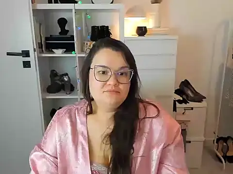 Snapshot of HollyDanceSoul chatting on March 2026 07:21:02 PM HollyDanceSoul online show from March 2026 07:21:02 PM