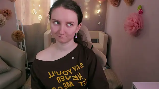 SunshineBlaze online show from April 2026 06:19:01 AM