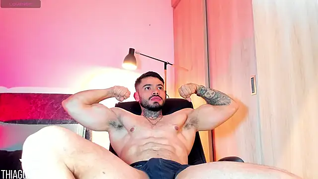 Snapshot of thiago_ferrari_ chatting on May 2026 05:27:02 AM thiago ferrari online show from May 2026 05:27:02 AM