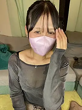 Snapshot of _sakusaku_panda chatting on May 2026 01:07:01 PM sakusaku panda online show from May 2026 01:07:01 PM