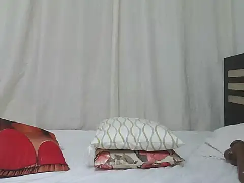 Snapshot of ZAMY1 chatting on January 2026 05:22:02 AM ZAMY1 online show from January 2026 05:22:02 AM