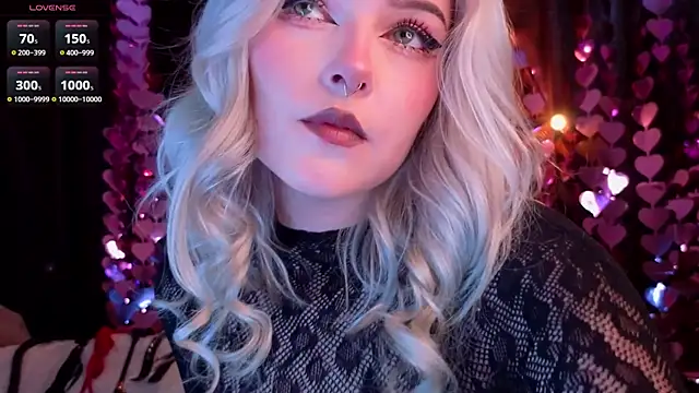 ShyniAlice online show from March 2026 04:49:02 AM