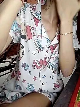 Chammy720 online show from April 2026 04:01:02 PM