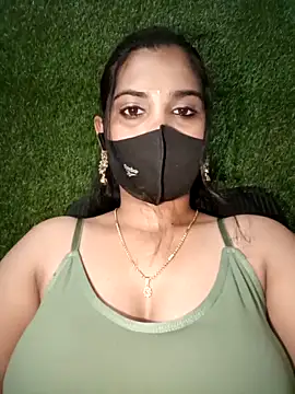 Snapshot of Nithyatamil chatting on February 2026 04:21:02 PM Nithyatamil online show from February 2026 04:21:02 PM