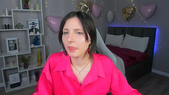 Snapshot of KikaOsterman chatting on February 2026 12:40:02 AM KikaOsterman online show from February 2026 12:40:02 AM