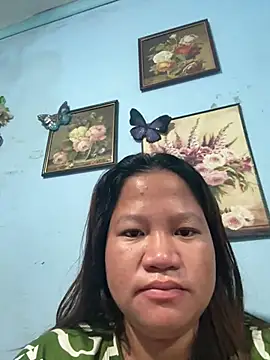 Snapshot of Hottie_Pussy chatting on June 2026 11:21:01 PM Hottie Pussy online show from June 2026 11:21:01 PM
