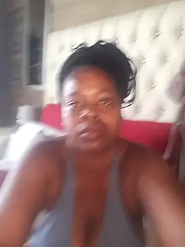 Snapshot of bigboobylicious chatting on February 2026 11:26:01 AM bigboobylicious online show from February 2026 11:26:01 AM