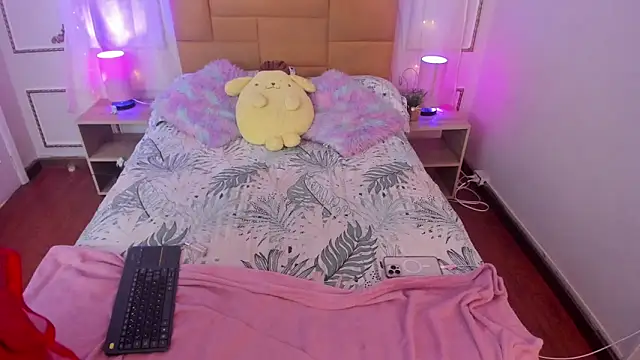 Snapshot of Jenifer_James chatting on February 2026 07:34:02 PM Jenifer James online show from February 2026 07:34:02 PM